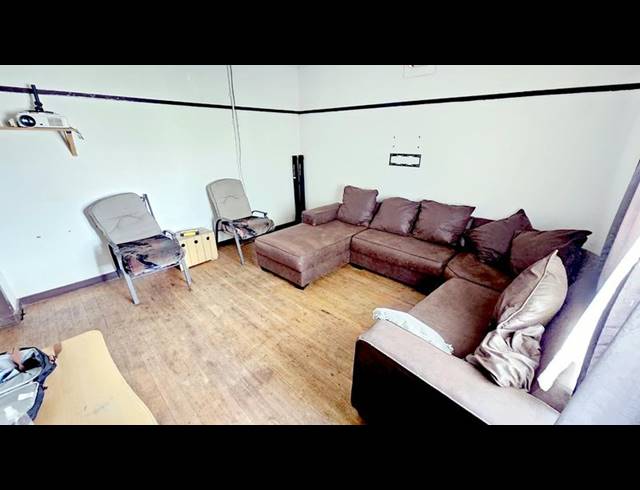4 BEDROOM HOUSE FOR SALE IN ROTHDENE